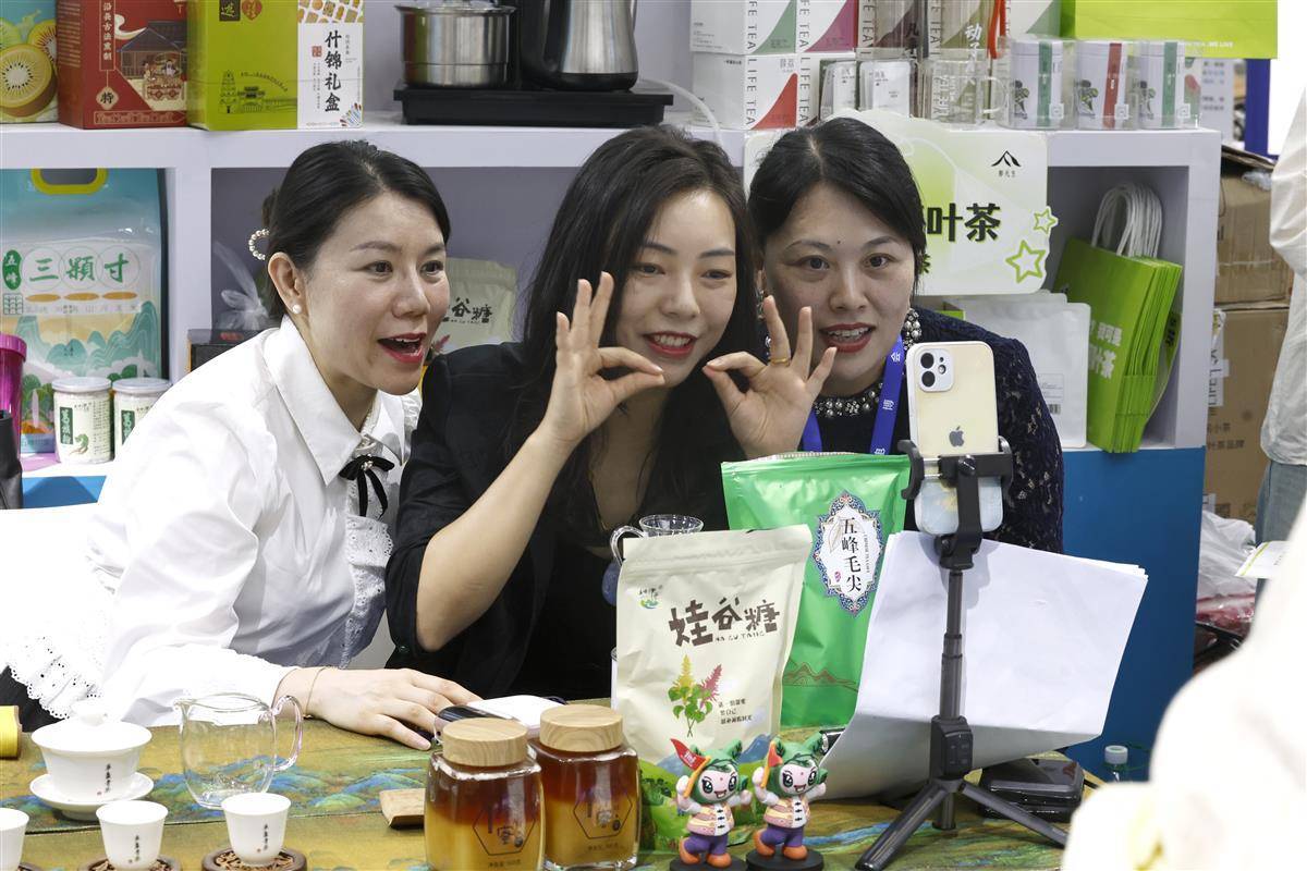 开户免费送白菜平台汽车座垫